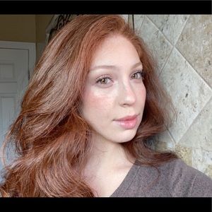 Meet your Posher, Monica